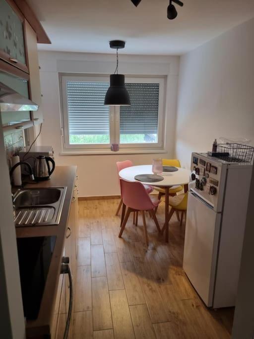 סיסאק Studio Apartman Bojana 34M2,Free Wifi,Parking מראה חיצוני תמונה